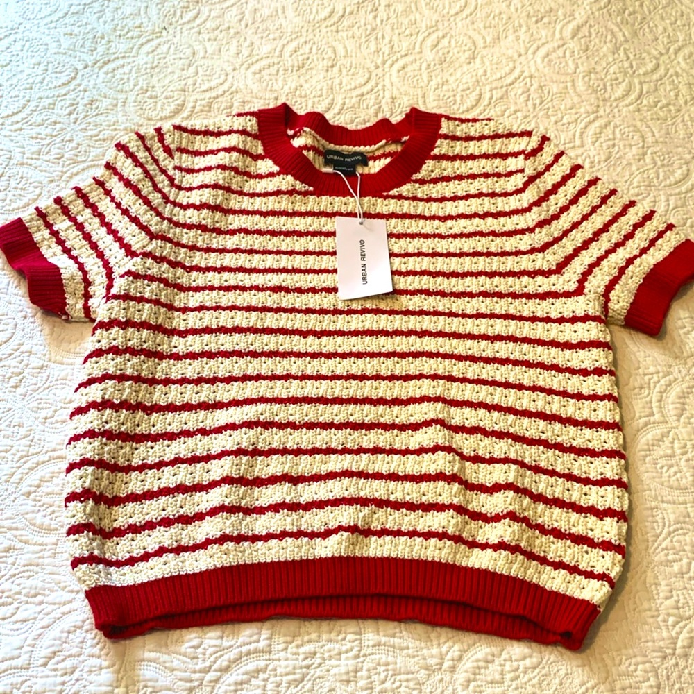 NWT URBAN REVIVO Short-sleeve Striped Sweater